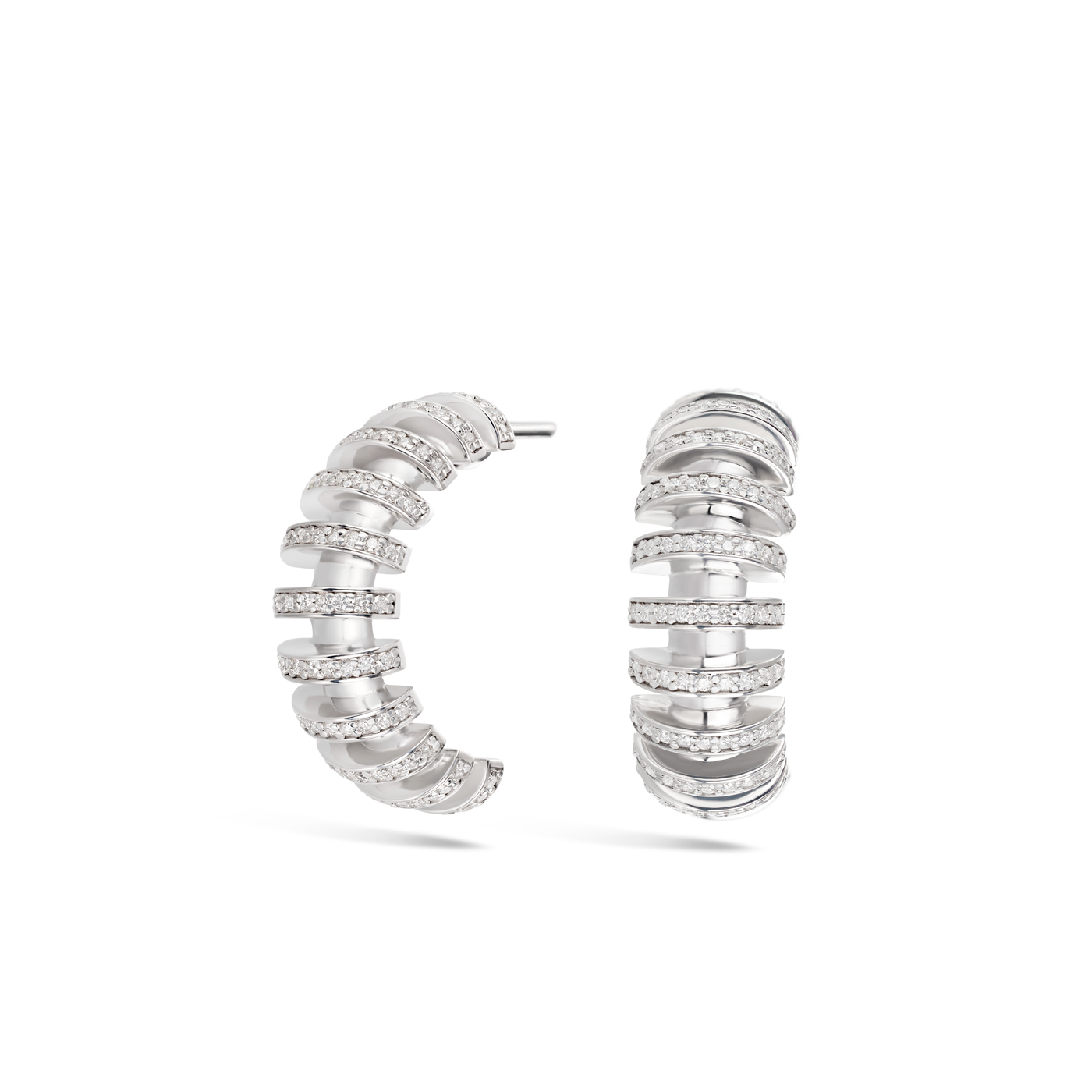 Collana in oro giallo con lettera dell'alfabeto